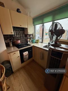 2 bedroom flat to rent, Crouch End, London, N8