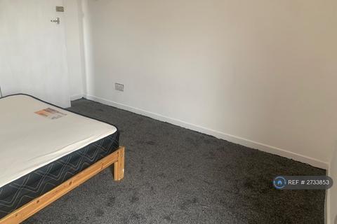 1 bedroom in a house share to rent, Clifton Road, Rugby, CV21