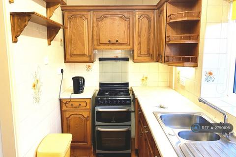 1 bedroom flat to rent, Corbyn Road, Dudley, DY1