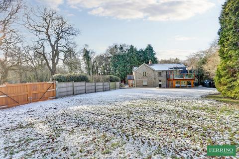 undefined, (and 2 Bed Annex), Berry Hill, Coleford, Gloucestershire. GL16 8QN