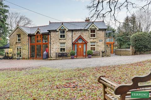 6 bedroom detached house for sale, (and 2 Bed Annex), Berry Hill, Coleford, Gloucestershire. GL16 8QN
