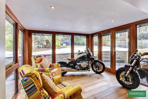 6 bedroom detached house for sale, (and 2 Bed Annex), Berry Hill, Coleford, Gloucestershire. GL16 8QN