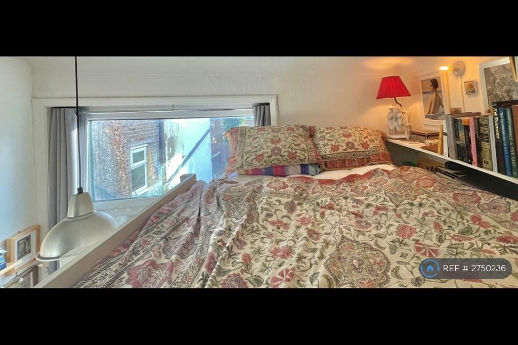 Double Mezzanine Bed