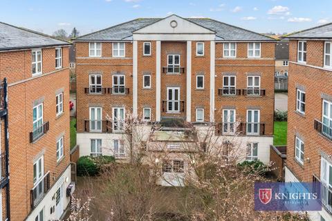 2 bedroom flat for sale, Gareth Drive, London, N9