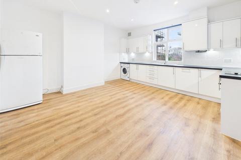 5 bedroom maisonette to rent, King Street, Middlesex