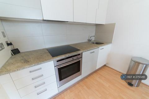1 bedroom flat to rent, Hutchings Street, London, E14