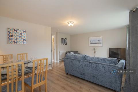 2 bedroom flat to rent, Tullis Gardens, Glasgow, G40