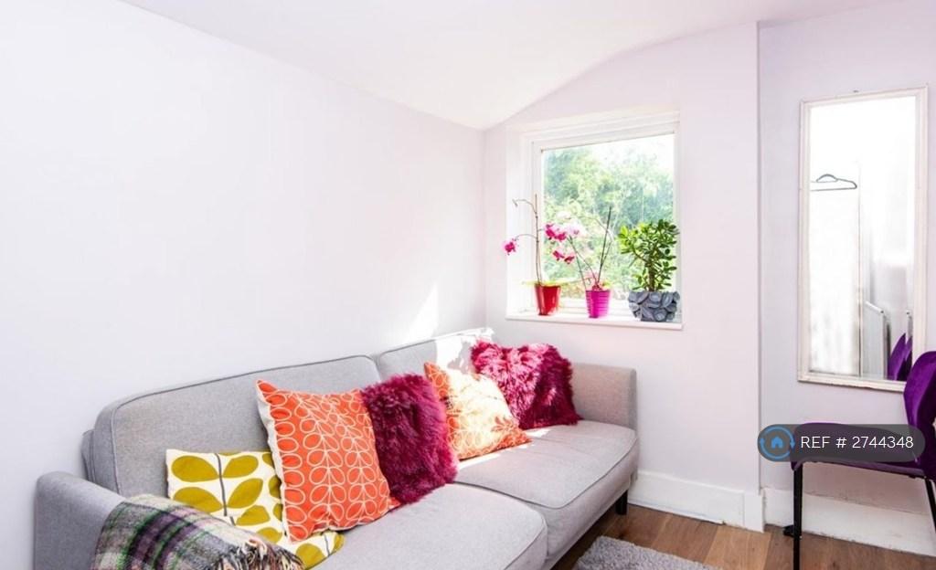Single Bedroom