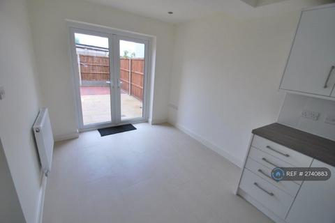 3 bedroom detached house to rent, Ardington Road, Northampton, NN1