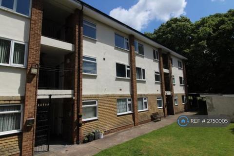 2 bedroom flat to rent, Malcolm Close, Nottingham, NG3