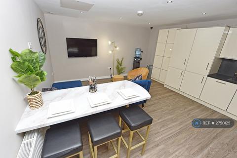 1 bedroom in a flat share to rent, Arcadia House, Ormskirk, L39