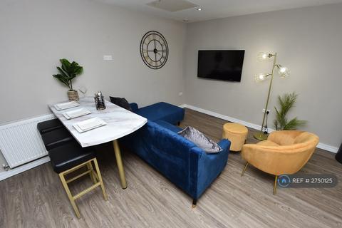 1 bedroom in a flat share to rent, Arcadia House, Ormskirk, L39