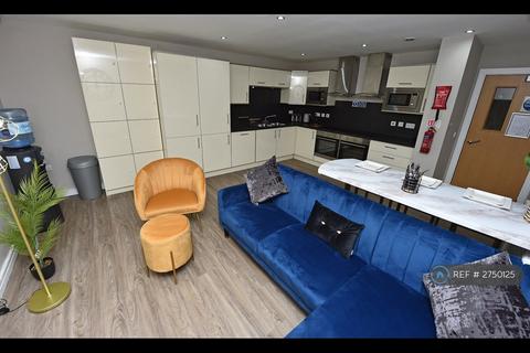1 bedroom in a flat share to rent, Arcadia House, Ormskirk, L39