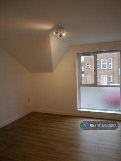 2 bedroom flat to rent, Craufurd Rise, Maidenhead, SL6