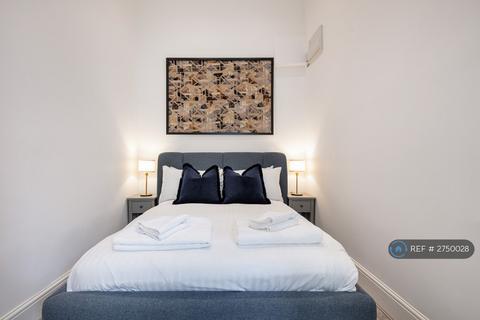 1 bedroom flat to rent, Queen's Gate, London, SW7