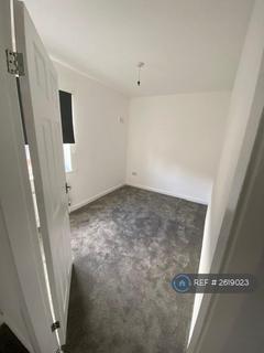 3 bedroom terraced house to rent, Barton Avenue, Hartlepool, TS25