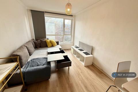 4 bedroom flat to rent, Portia Way, London, E3