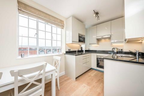 1 bedroom flat to rent, Chelsea Cloisters, London SW3