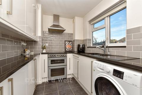 2 bedroom ground floor flat for sale, Long Walk, Epsom, Surrey