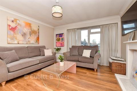 2 bedroom ground floor flat for sale, Long Walk, Epsom, Surrey