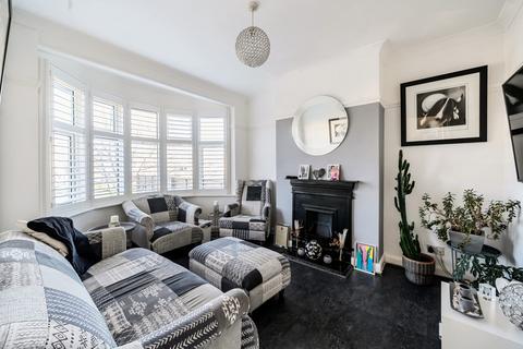 3 bedroom semi-detached house for sale, Mayday Gardens, London, SE3