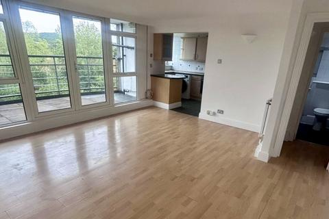 3 bedroom apartment for sale, Master Gunner Place, Shooters Hill, Blackheath, London, SE18