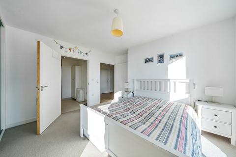 3 bedroom apartment for sale, Cable Walk, Greenwich, London, SE10