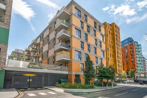 Cyrus Field Street, London, SE10