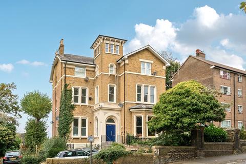 Lewisham Hill, Lewisham, London, SE13