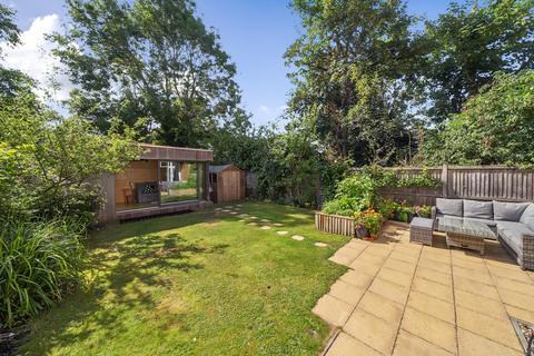 3 bedroom apartment for sale, Birch Grove, Lee, London, SE12
