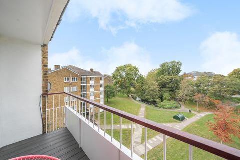 Casterbridge Road, Blackheath, London, SE3
