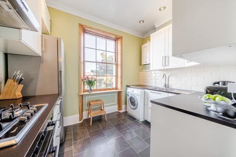2 bedroom apartment for sale, Shooters Hill Road, Blackheath, London, SE3
