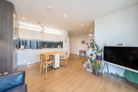 2 bedroom apartment for sale, Pegler Square, Kidbrooke Village, Blackheath, London, SE3