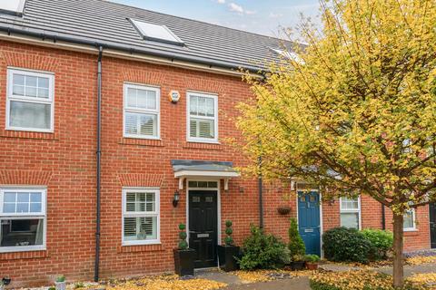 Erickson Gardens, Bromley, Kent, BR2