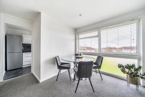 2 bedroom apartment for sale, Hope Park, Bromley, BR1