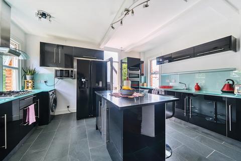 3 bedroom apartment for sale, Homefield Road, Bromley, BR1