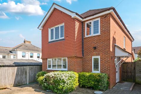 3 bedroom detached house for sale, Chantry Lane, Bromley, BR2