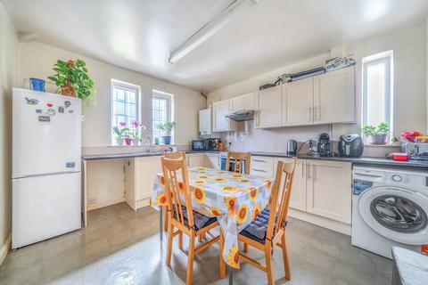 2 bedroom apartment for sale, Ravensbourne Road, Bromley, BR1