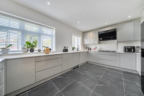 undefined, Kenwood Drive, Beckenham, BR3
