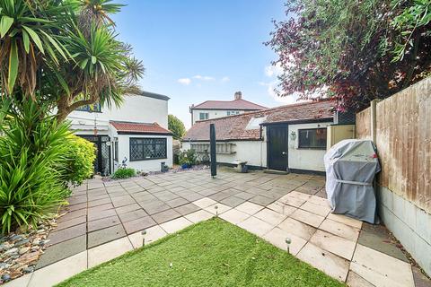 undefined, Ridgeway Drive, Bromley, BR1