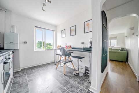 2 bedroom apartment for sale, Andace Park Gardens, Widmore Road, Bromley, BR1