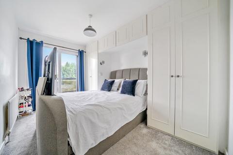 2 bedroom apartment for sale, Andace Park Gardens, Widmore Road, Bromley, BR1