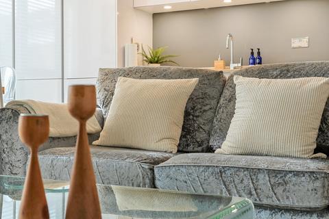 1 bedroom apartment for sale, Homesdale Road, Bromley, BR2