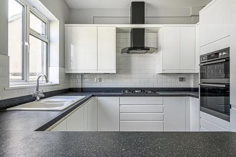 3 bedroom end of terrace house for sale, Palace View, Bromley, BR1