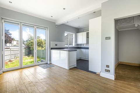 3 bedroom end of terrace house for sale, Palace View, Bromley, BR1