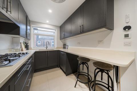 3 bedroom maisonette for sale, Palace Grove, Bromley, BR1