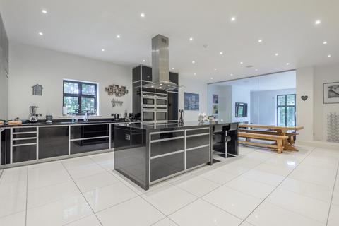 5 bedroom detached house for sale, Lubbock Road, Chislehurst, Kent, BR7