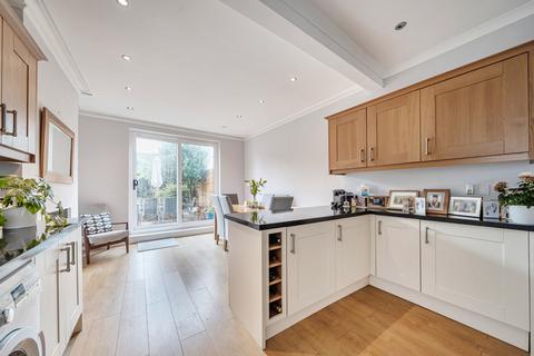 3 bedroom semi-detached house for sale, Avondale Road, Mottingham, London, SE9