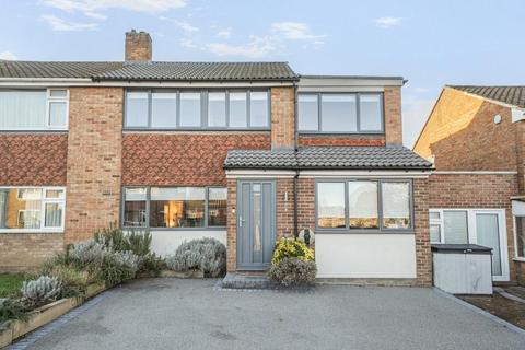 4 bedroom semi-detached house for sale, Larkfield Road, Sidcup, Kent, DA14