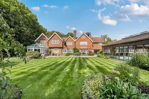 6 bedroom detached house for sale, Mead Road, Chislehurst, Kent, BR7